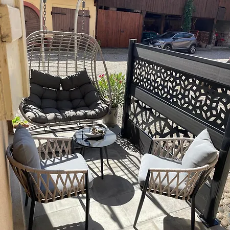 3 Etoiles Avec Grand Jacuzzi Prive Horbourg