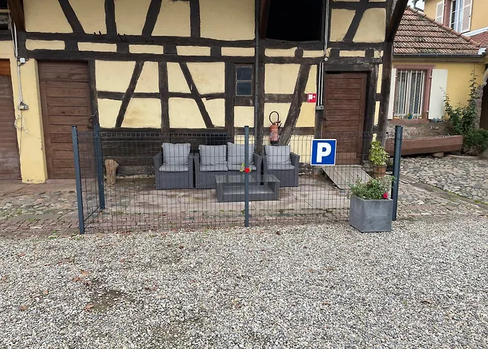 3 Etoiles Avec Grand Jacuzzi Prive Appartement